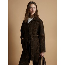 LC Waikiki Modest Kahverengi Gömlek Yaka Leopar Desenli Kadın Jean Ceket