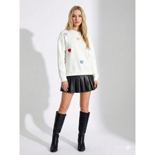Ribana Classic Kadın Bisiklet Yaka Kalp Detaylı Üç Iplik Şardonlu Yumuşak Dokulu Içi Pamuklu Uzun Kollu Sweatshirt