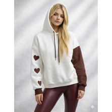 Ribana Classic Kadın Kapüşonlu Üç Iplik Şardonlu Çift Renk Kol Detaylı Kalp Baskılı Yumuşak Dokulu Içi Pamuklu Uzun Kollu Sweatshirt