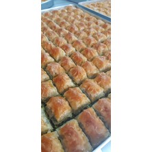 Mahmut Keleşoğlu Baklavaları KELEŞOĞLUFISTIKLIBAKLAVA1KG