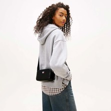 Tommy Hilfiger Kadın Siyah Omuz Çantası (AW0AW18065-BDS)