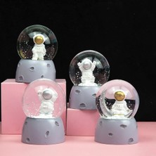 Epilons Mini Işıklı Astronot Kar Küresi