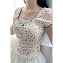 8line Ekru Büzgülü Mavi Çiçekli Desen Lolita Y2K Kısa Kollu Crop