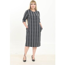 Modayız Çift Cepli Desenli Esnek Kışlık Büyük Beden Midi Elbise 45C-2765
