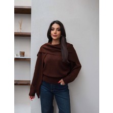 Esra Helvacı Şal Detay Triko Kazak