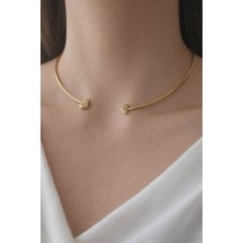 Huma Butik Takı Aksesuar Kalpli Uç Detaylı Gold Renk Çelik Choker Kolye | Kararmaz – Minimal Şıklık
