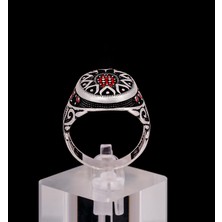 Yıldırım Kırmızı Doğal Taş Detaylı 925 Ayar Gümüş Erkek Yüzük –  Desenli, El Işçiliği