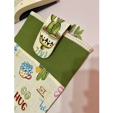 Soft Touch - Kitap Kılıfı - Kaktüs Temalı Yeşil Kılıf (STKK052)