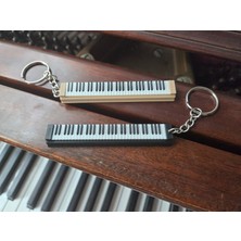 ADA 3D Piyano Tuşları Tasarımlı Müzisyen Anahtarlık Çanta Süsü Müzik Sever Hediyesi