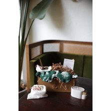 The Luma Luma Touch Hardal Tohumlu Lavantalı Göz Maskesi, Doğal Mum, Blossom Tea & Meditasyon Seti