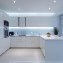 Sevimle Store Şerit LED 3 Metre Beyaz - Iç Mekan Tak Çalıştır Adaptör Dahil 12V IP20 Yeni Nesil Yüksek Lümen, Tezgah, Dolap, Mutfak, Ayna Aydınlatma Için