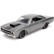 Sevimle Store 253203054, Hızlı ve Öfkeli 1970 Plymouth, 1:24 Ölçek, Die-Cast( Metal ), Açılabilir Bagaj Kaput ve Kapılar, Fast & Furious 1970 Plymouth
