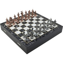 Sevimle Store Orta Boy Metal Ispanyol Satranç Takımı Antik ve Mermer Desenli Sandıklı Mdf Tahtası (36X36X6 Cm.)