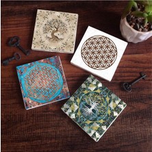 Yaşam Çiçeği, Hayat Ağacı Taş Bardak Altlığı Seti - 4 Parça - Dekoratif, Rustik Mutfak Aksesuarı, 10X10 Cm, Kaydırmaz Tabanlı, Şık ve Dayanıklı SC106