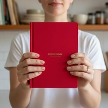 Tarif Defteri – A5 Boyutunda Sert Kapaklı 100+ Tariflik Recipe Journal, Ölçü Tablosu, Not Alanı, Indeks ve Şef Soruları (Kırmızı)