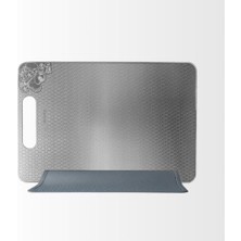 Shg Kaymaz ve Çizilmeyi Az Gösteren 304 Paslanmaz Çelik Kesme Tahtası, Kaydırmaz Mat ile Set (Kesme Tahtası ve Kaydırmaz Mat)1,5 mm Kalınlık, 23 x 34 Cm, Yıkanabilir, Gıda Uygun, Hijyenik