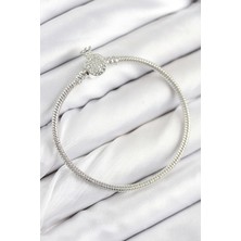 Pazarcan Pirinç Charm Zirkon Taşlı Taç Model Gümüş Renk Kadın Bileklik