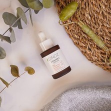 Sinoz Ton Eşitleyici Aydınlatıcı Yüz Serumu 30 ml Tüm Ciltler İçin %4 C Vitamini ve %2 Niacinamide Etkisi