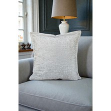 Visionario Kırlent Kılıfı - İthal Kadife 45x45 cm Dekoratif Ev Aksesuarı Beyaz