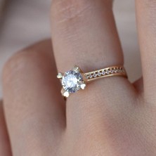 Oroline Kuyumculuk 14 Ayar Altın Kalp Tırnak Tektaş Kadın Yüzük