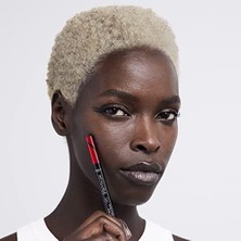 L’oréal Paris 36H Grip Micro Fine Eyeliner 04 Dew Berry Suya Dayanıklı ve Uzun Süre Kalıcı 0.01 mm