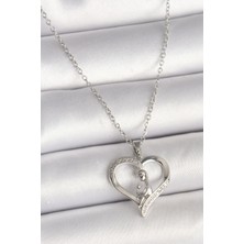 Pazarcan 316L Çelik Gümüş Renk Zincir Zirkon Taş Detaylı Kalp Model Kadın Kolye