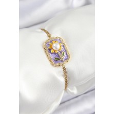 Pazarcan 316L Çelik Zincir Mor Mineli Sanatsal Portre Inci Detaylı Papatya Model Gold Renk Kadın Bileklik