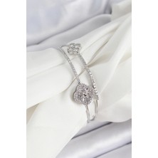 Pazarcan Pirinç Gümüş Renk Zirkon Taşlı Yonca Model 2'li Kadın Bileklik