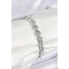 Pazarcan Pirinç Zirkon Taşlı Sıralı Ok Model Gümüş Renk Kadın Bileklik