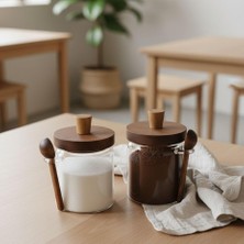 1 Adet Akasya Kapaklı ve Kaşıklı Cam Kavanoz 500 ml | Mutfak Için Borosilikat Baharatlık, Şekerlik, Kahvelik | Çap 9 Cm, Yükseklik 13 cm | Hava Geçirmez, Doğal Ahşap