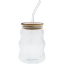 500ML Bambu Kapaklı Cam, Cam Pipetli Silikon Kapak Contalı Çizgi Desenli Soğuk Içecekler Için Kahve Meyve Suları ve Çayları Için Ergonomik Şık Tasarım
