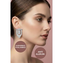 Kayoubi Kadın Antialerjik Kararmaz Suya Dayanıklı Zirkon Taşlı Serenay Sarıkaya Silver Çelik Küpe Modelleri