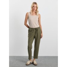 Selen Normal Bel Standart Haki Kadın Pantolon 25KSL5450