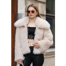 It's Basic Trend Geniş Yakalı Kadın Yumuşak Tüylü Astarlı Premium Kalite Kısa Kürk Ceket Mont