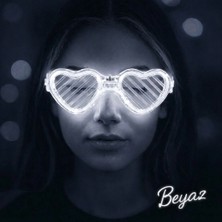 MegaSepet Beyaz LED Işıklı Kalp Gözlük – 3 Modlu Parti &amp; Glow Gözlüğü