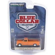 Greenlight Blue Collar Collection 1982 Dodge Ram D-250 1/64 Model Araba