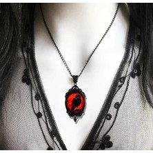 Dükkan Design Love And Deep Space Red Crow Kolye