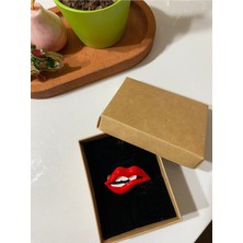 Pulinin Dükkanı Ressam, Palet, Balerin, Vav, Dünya, Astronot, Makyöz, Kiss, Love, Dudak, Nazar Boncuğu Broşları