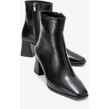 Liarca Kadın Siyah Fermuarlı Kalın Orta Topuk Şık Rahat Bilek Bot