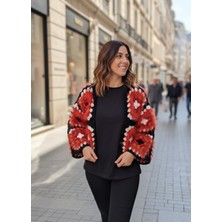 Artepieza Kısa Kesim Kırmızı-Siyah Tüylü Koton Iplik El Örgüsü Motifli Hırka-Tasarım Renkli Motifli Örgü Ceket-Koton Hırka