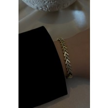 Arrow Zirkon Taşlı Altın Kaplama Balık Sırtı Bileklik