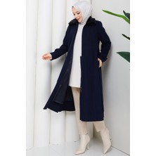 Günay Karaca Büyük Beden Kışlık Kaşe Kadın Kaban Lacivert 2608 Yumuşak Dokuma Kumaş ve Gömlek Yaka