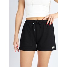 Softandbasic Kadın Siyah Modal Cepli Beli Lastikli Rahat Kumaş Şort