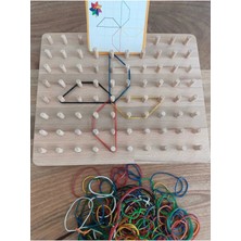Moccotoys Geoboard - Jumbo Montessori Eğitici Kartlı Lastikli Şekiller Geometri Oyunu (10X8)
