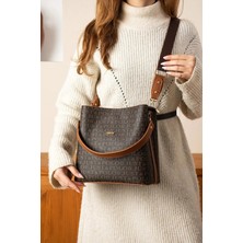 Just Polo Kadın Monogram Baskılı El ve Omuz Çantası Ebat 25 x 25