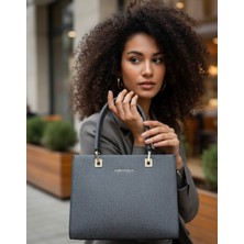 Just Polo Kadın Orijinal Lüks El ve Omuz Çantası Minimal & Prestij Tasarım Ebat: 25 x 21 cm