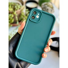 Go Aksesuar 11 Uyumlu (12 Görünümlü Köşeli) Darbe Önleyici Mat Lansman Silikon Kılıf - Haki