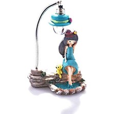 Kaya Üzerine Oturan Kız Biblo D