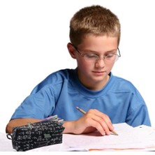 Matematik Formüllü Kalem Kutusu, Tek Gözlü, Siyah Beyaz Desenli, Fermuarlı Okul Kalemliği