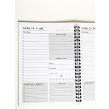 120 Günlük Tarihsiz Spiralli Planlayıcı - A5 Boyutu, 60 Yaprak (120 Sayfa), 90 Gr. Ivory Kağıt (Siyah Kapak)